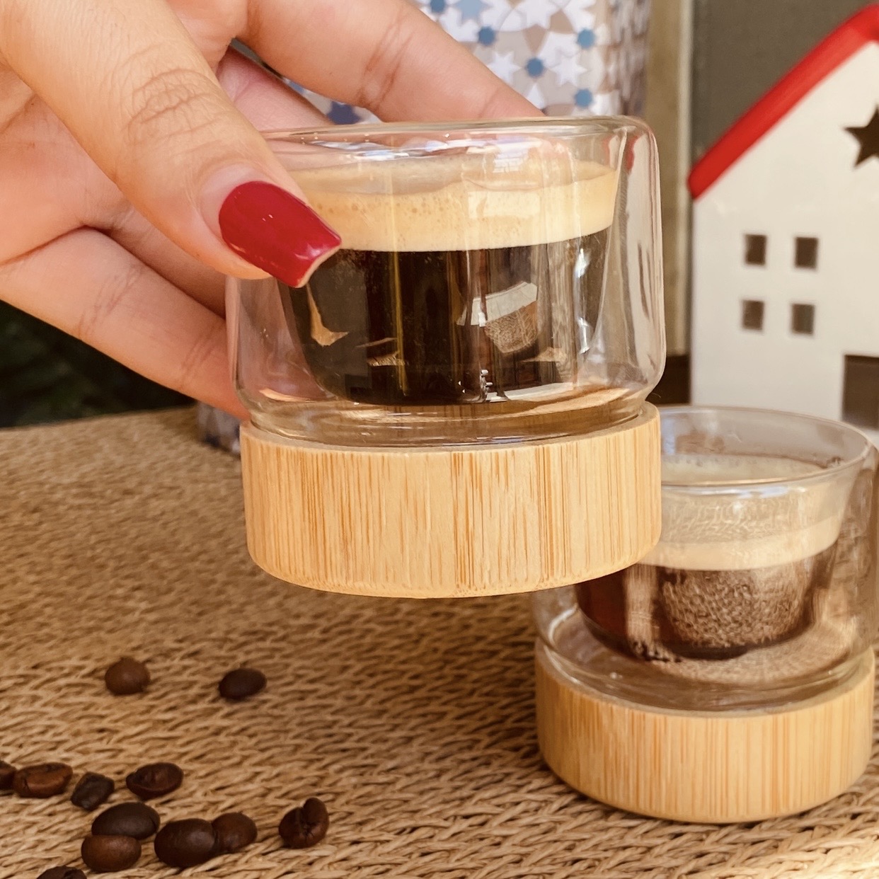 شات پیرکس دوجه داره زیر بامبو